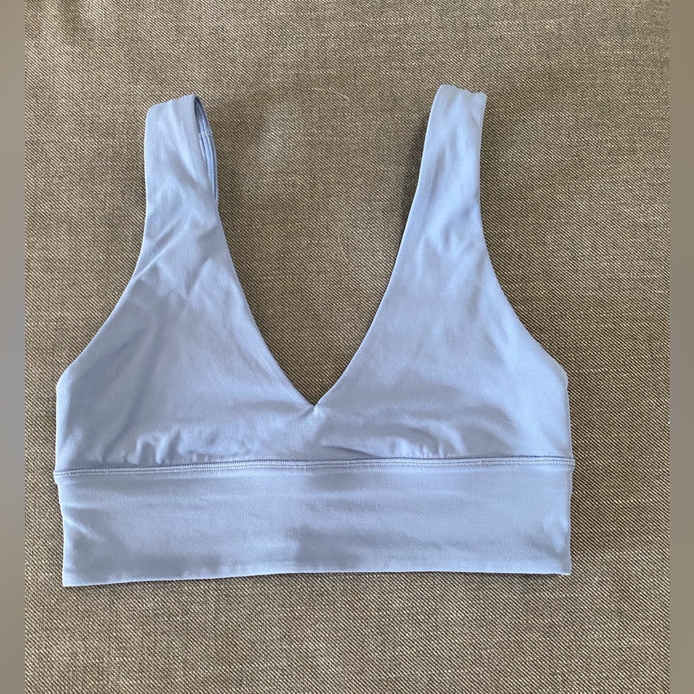 Lululemon Align V Neck Bra